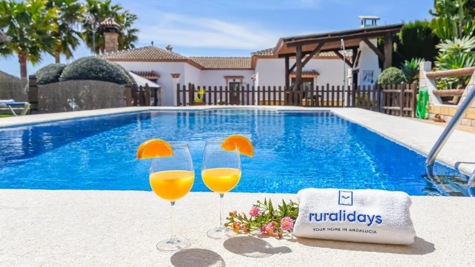 Casa Rural La Higuera De Rios Antequera - La Higuera By Ruralidays