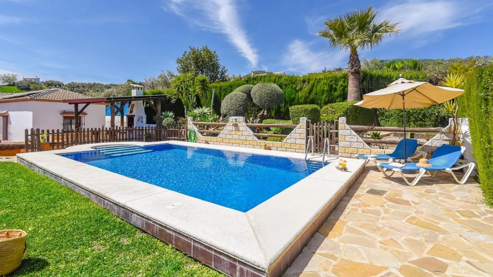 Casa Rural La Higuera De Rios Antequera - La Higuera By Ruralidays