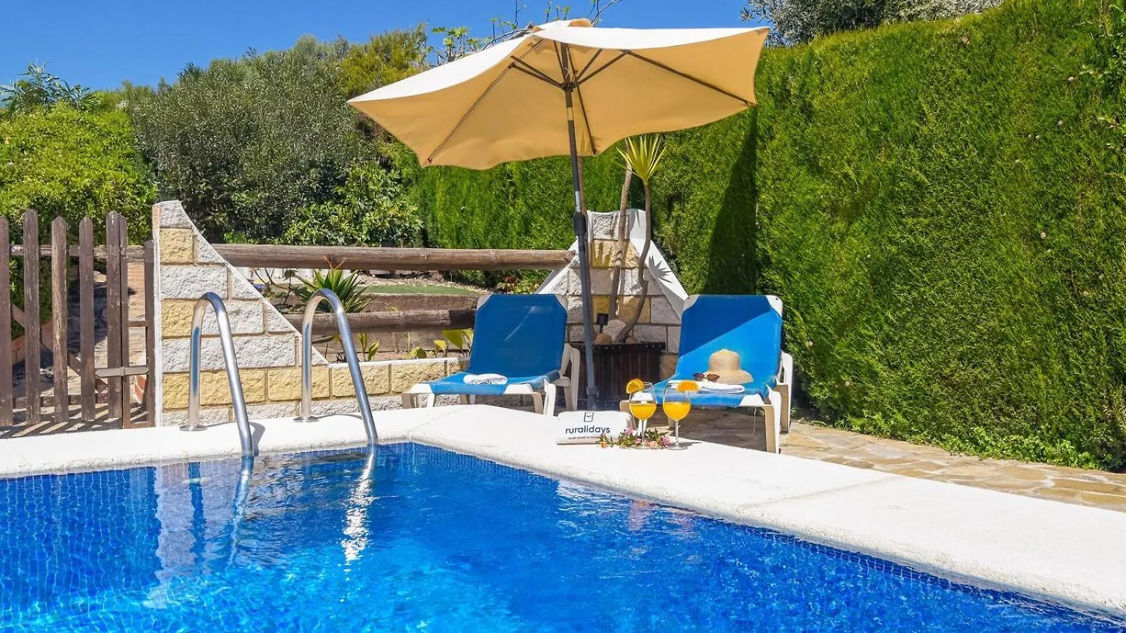 Casa Rural La Higuera De Rios Antequera - La Higuera By Ruralidays 0*,  Španělsko